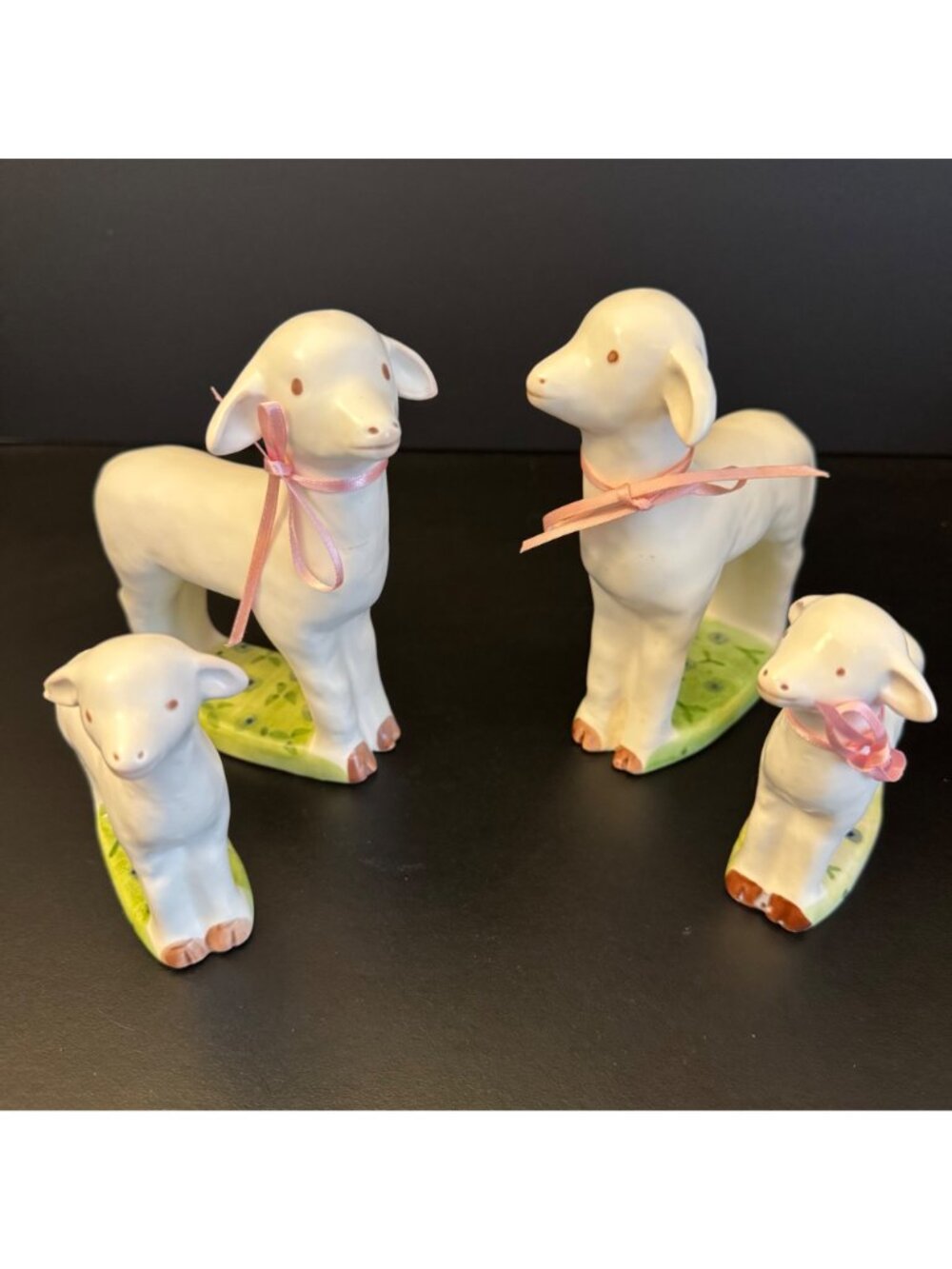 Vintage Dept 56 Sheep Lamb Family Figurines Set of 4 Farmhouse Made in Japan - Picture 4 of 14